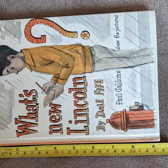 What's New Lincoln? 1970 By Dale Fife Illustrations Childrens Book Club Edition - Picture 9 of 11